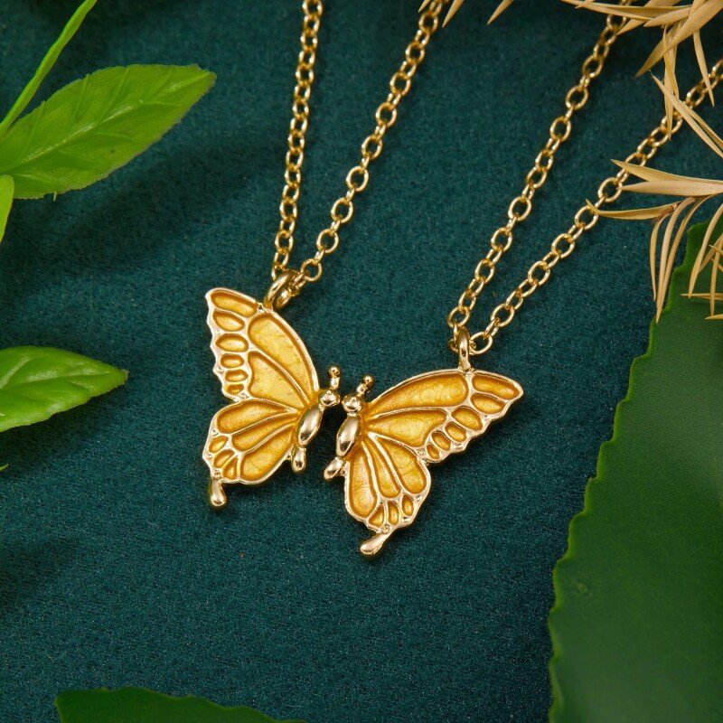1 Pair Butterfly Friendship Pendant Necklace