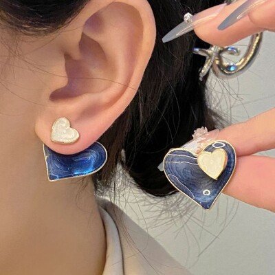 Double Heart Earstud