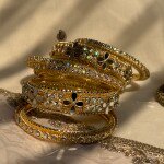 Flower Design Glass Cut Churi Set