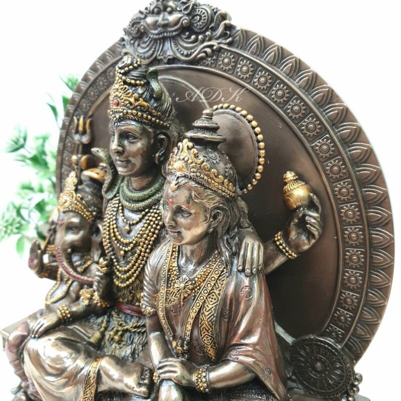 Sitting Shiva Family