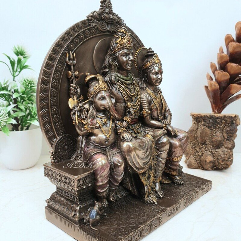 Sitting Shiva Family
