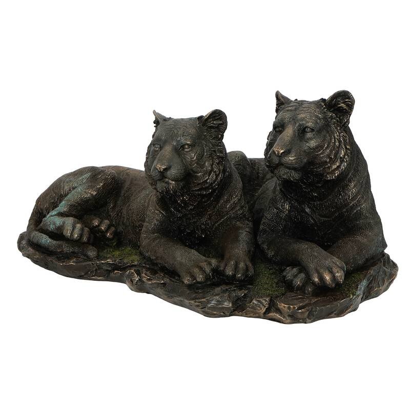 Tiger Couple Statue