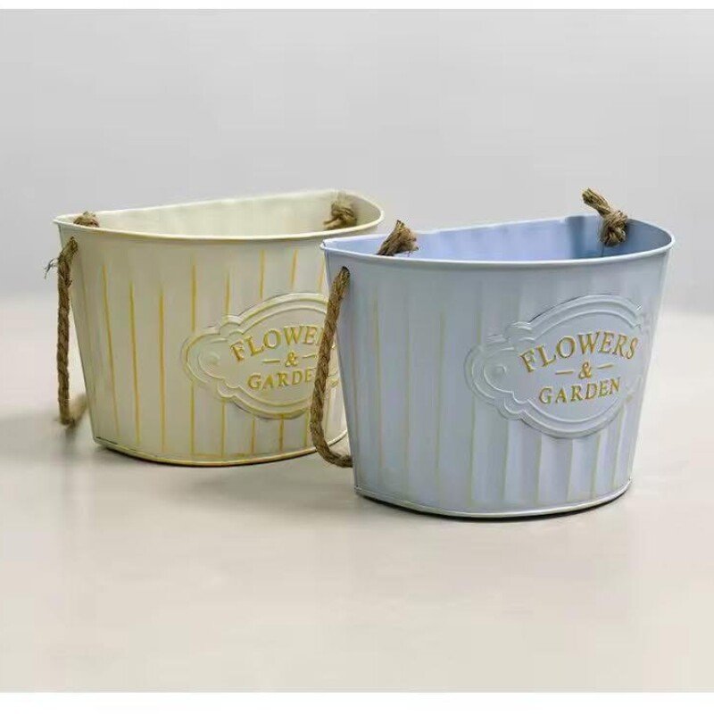 Retro Iron Flower Pot