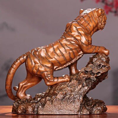 Tiger Roaring Figure