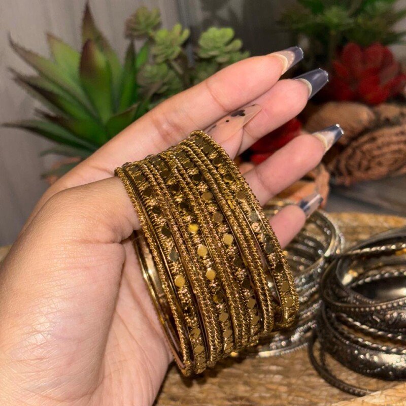 GOLDEN COLOUR BANGLES