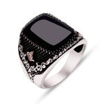 Onyx Ring